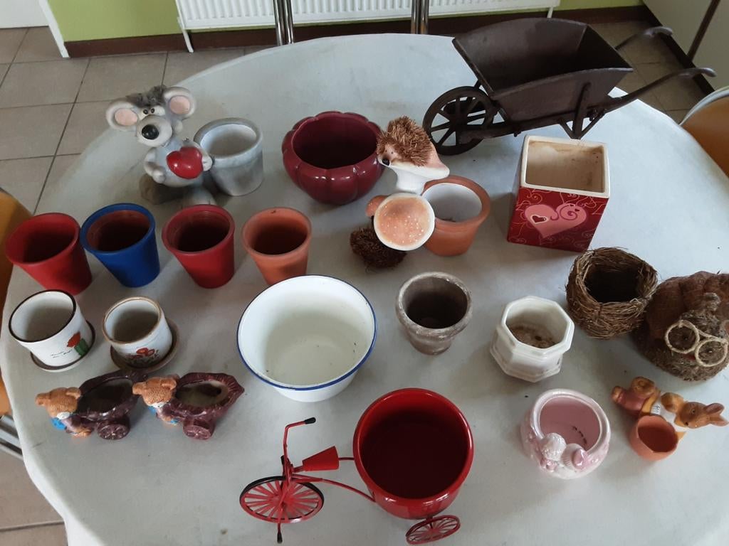 20 bloempotjes Gebruikt en nieuwe, Ophalen of Verzenden