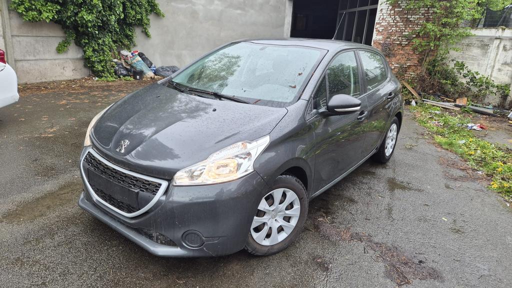 Peugeot 208, Autos, Achat, 50 kW, Particulier, 999 cm³