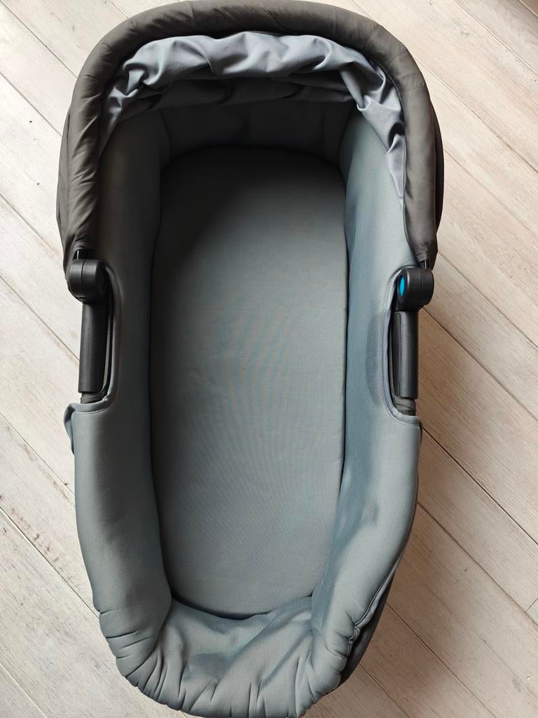 Thule reiswieg , donkergrijs, Kinderen en Baby's, Ophalen, Zo goed als nieuw, Kinderwagen, Overige merken