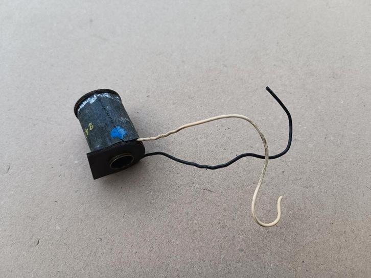 Trip Solenoid/ 245602 Mechaniek Seeburg LPC1 (1964) jukebox, Verzamelen, Automaten | Jukeboxen, Seeburg, Verzenden