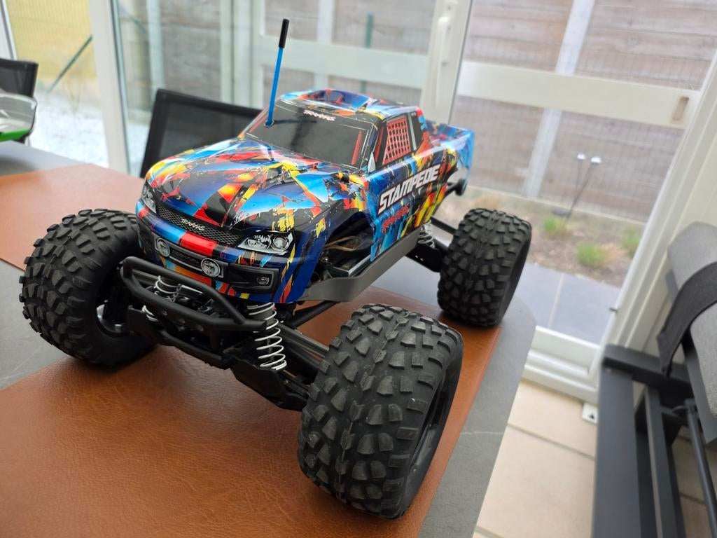 Traxxas Stampede 4x4 RC car 3S brushless conversion, Auto offroad, Zo goed als nieuw, Schaal 1:10, RTR (Ready to Run)