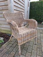 Landelijke rieten stoel, Ophalen