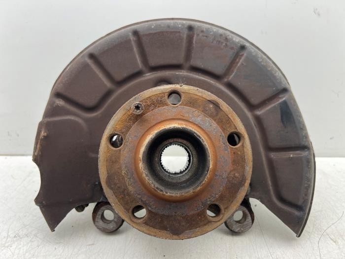 Fusee rechts-voor van een Volkswagen Golf, Gebruikt, -, Volkswagen, -