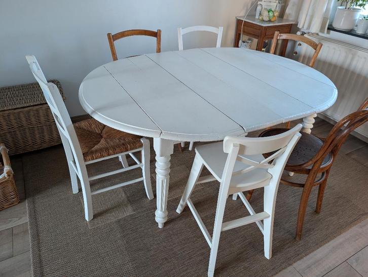 Brocante witte eettafel, Huis en Inrichting, Tafels | Eettafels, Gebruikt, 100 tot 150 cm, 150 tot 200 cm, Vijf personen of meer