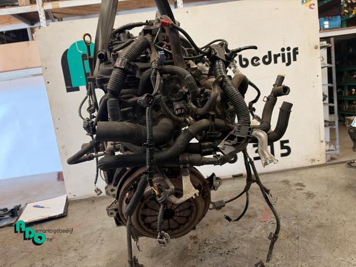 Motor van een Toyota Yaris (Yaris 2 09-), Gebruikt, -, -, Ophalen of Verzenden