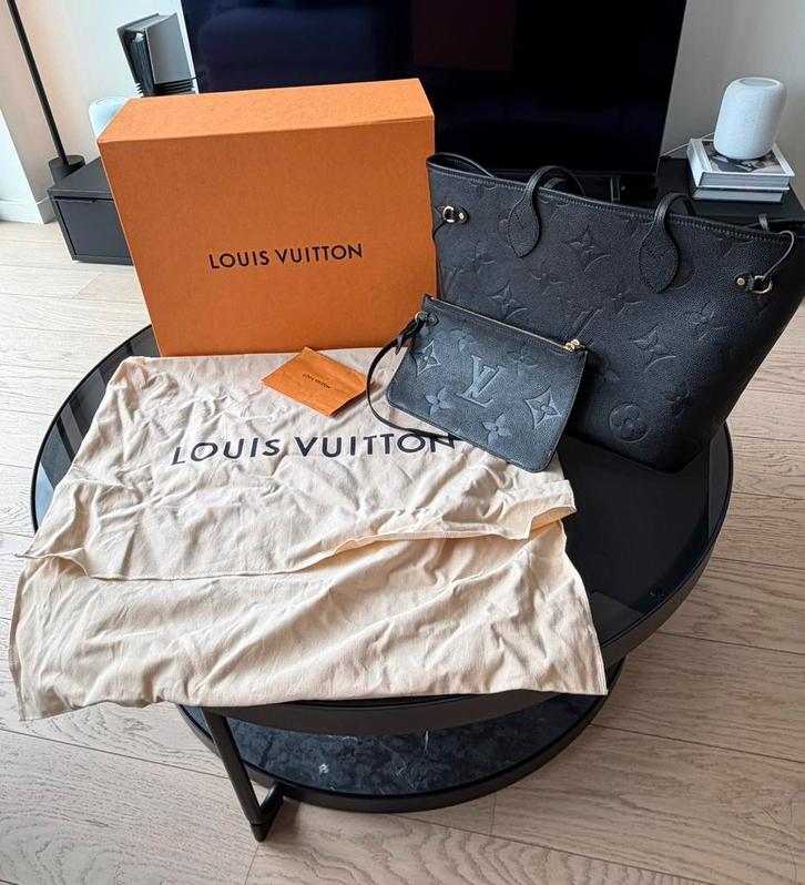Louis Vuitton Neverfull MM - Zwart monogram, Handtassen en Accessoires, Tassen | Damestassen, Zo goed als nieuw, Overige typen