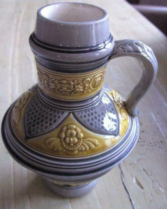 Antieke Franse Majolica kan, engeltjes, Choisy le Roi Seine, Antiek en Kunst, Ophalen of Verzenden