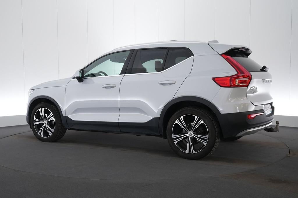 (2AMA805) VOLVO XC40, Gebruikt, Euro 6, Wit, Bedrijf