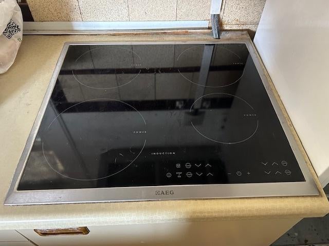inductie kookplaat, Ophalen, Gebruikt, 4 kookzones, Inbouw