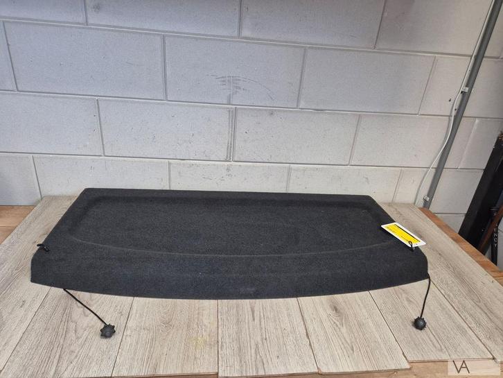 VW Golf 6 2008 - 2012 hoedenplank hatchback zwarte kleur €40, Auto-onderdelen, Interieur en Bekleding, Volkswagen, Gebruikt, Ophalen of Verzenden