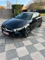 Mercedes A200d, Leder en Stof, Zwart, 5 deurs, Particulier