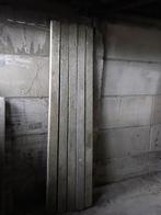 Betonnen palen, Ophalen, Zo goed als nieuw, Palen