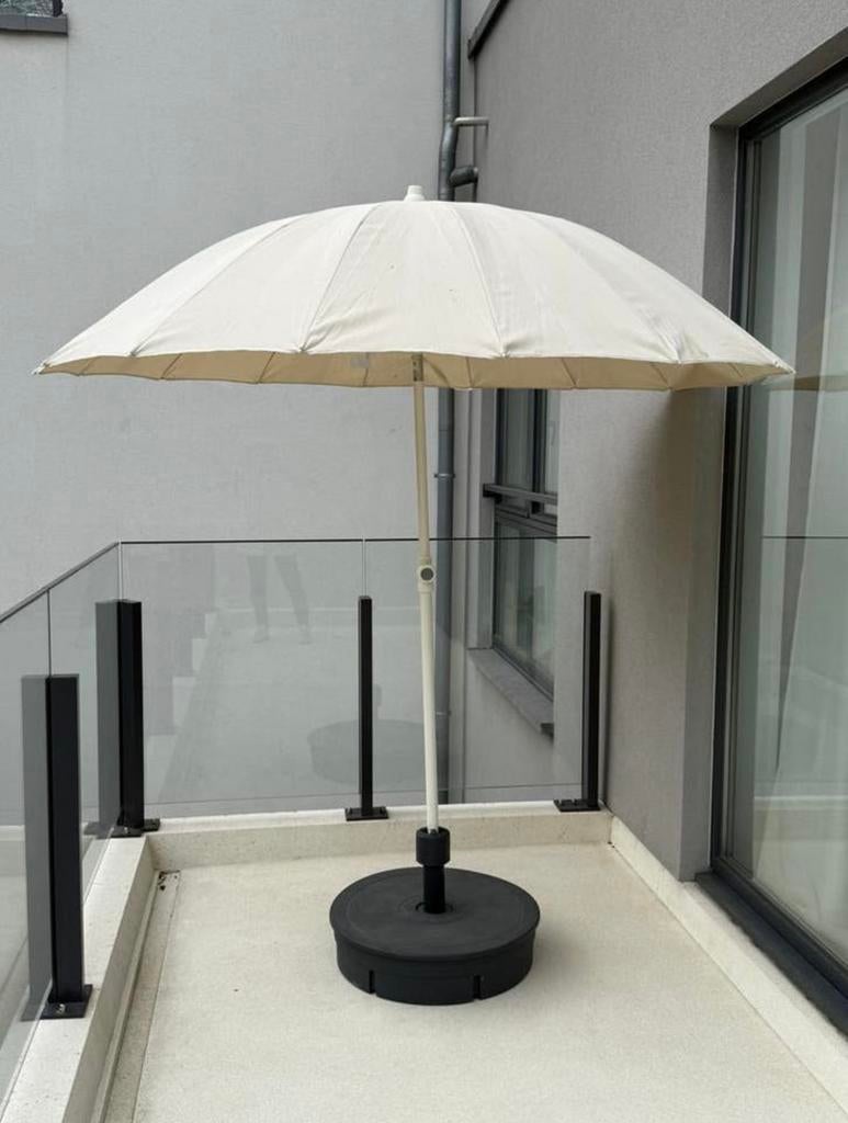 Un parasol IKEA HÖGÖN 270x240, Ophalen, Zo goed als nieuw