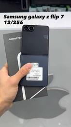 Samsung Z flip 7 très très bon état et bon prix, Télécoms, Téléphonie mobile | Chargeurs pour téléphone, Samsung