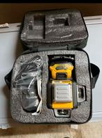 Laser DEWALT nouvelle 12 ligne vert, Bricolage & Construction, Instruments de mesure, Enlèvement, Comme neuf