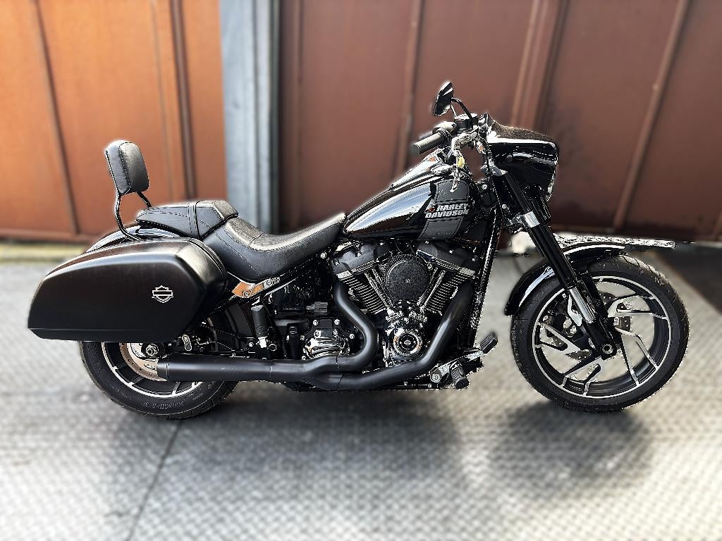Sportglide 1745 cm³ abs 2021 7354 km garantie 1.2.3 jbbikes, Motoren, Motoren | Harley-Davidson, 2 cilinders, 1745 cc, Nieuw, Motorrijbewijs A