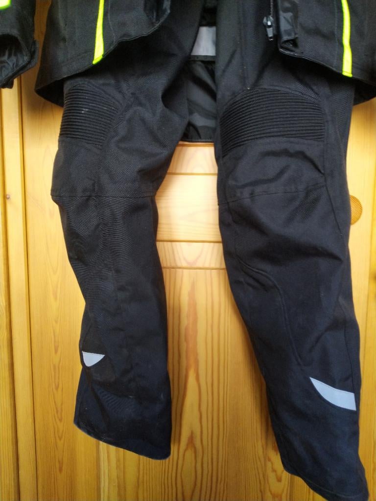 Motorkleding dames zwart met fluo + broek, Ophalen, Combipak, Dames, Tweedehands