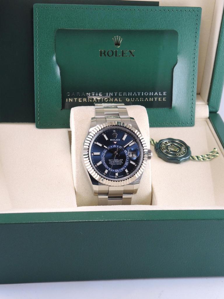 Rolex Sky Dweller 336934 fullset 2026, Bijoux, Sacs & Beauté, Montres de sport, Neuf, Bleu, État, Enlèvement ou Envoi
