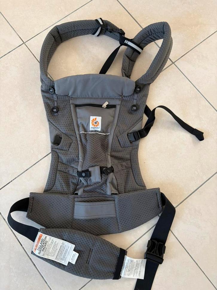 Ergobaby draagzak 1x gebruikt, Kinderen en Baby's, Babydragers en Draagdoeken, Zo goed als nieuw, Draagzak, Buik, Ophalen