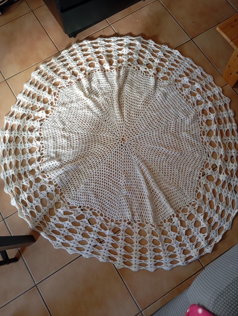 Napperon, Antiquités & Art, Envoi