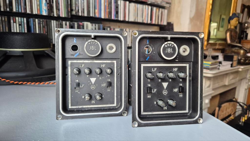 JBL N2600 (16/32 Ohm) crossover, TV, Hi-fi & Vidéo, Enlèvement ou Envoi, JBL