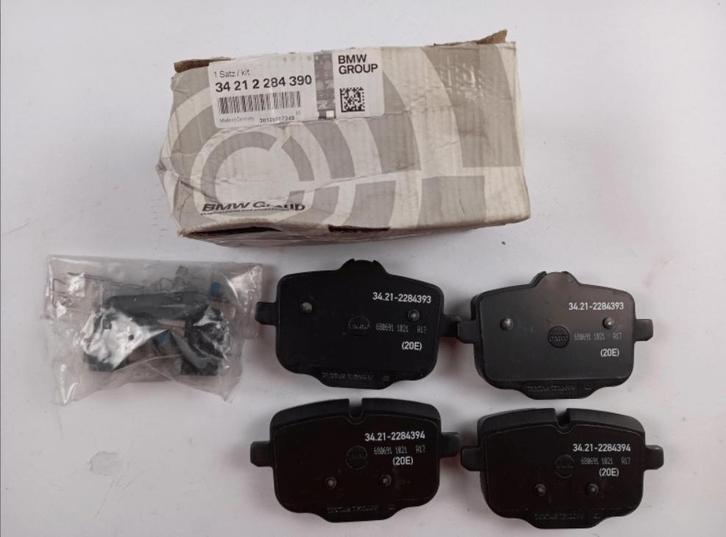 Remblokken achterzijde Voor carbon remschijven Origineel BMW, Auto-onderdelen, Remmen en Aandrijving, BMW, Nieuw, Ophalen of Verzenden