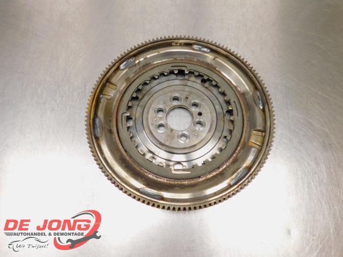 Volant d'inertie masse double d'un Audi A3, -, 3 mois de garantie, Audi, Utilisé