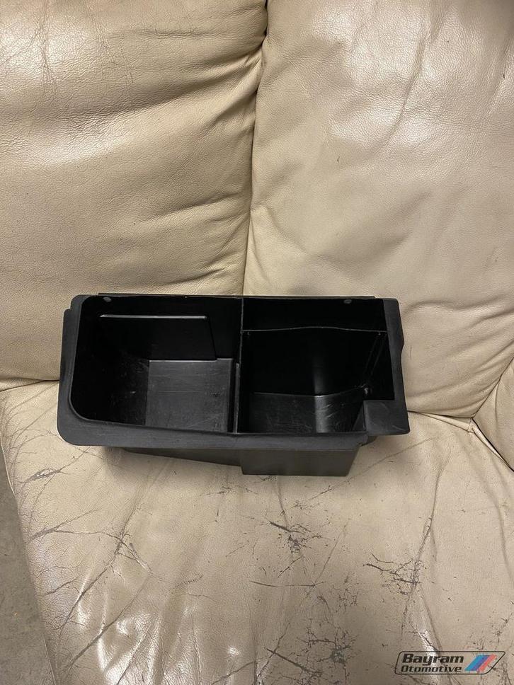 Bmw E30 316i 318i opbergbak kofferbakruimte rechts 3-serie, Auto-onderdelen, Interieur en Bekleding, BMW, Gebruikt, Ophalen of Verzenden