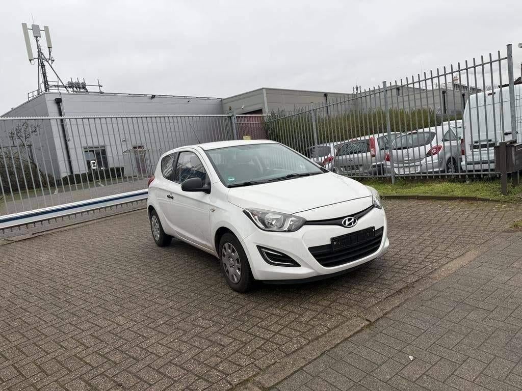 HYUNDAI I 20/1.2 ESSENCE/CLIMATISATION/105000KM/LEX OK, Euro 5, Achat, Entreprise, Boîte manuelle