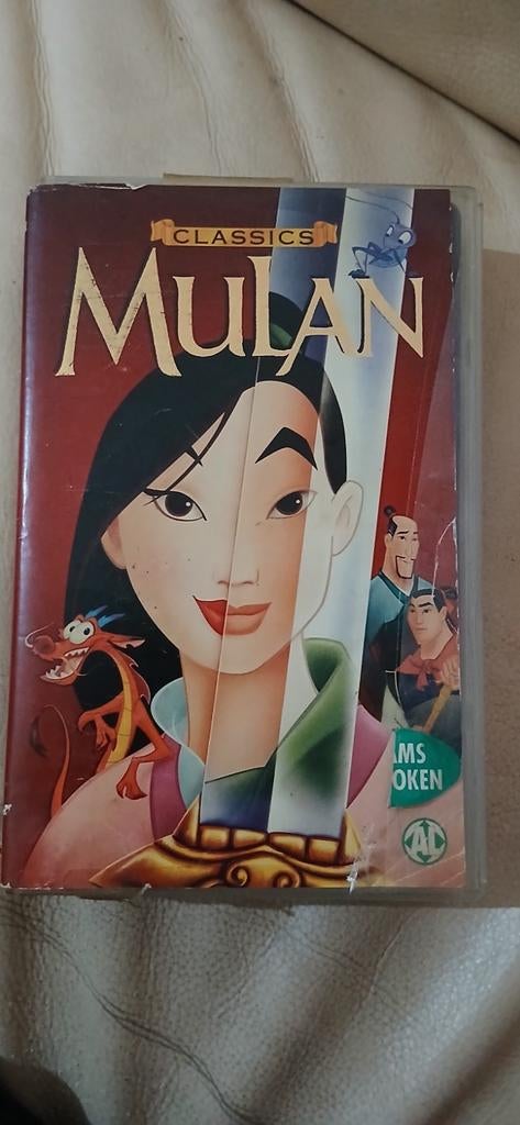 5 VHS cassette van Disney Nederlands gesproken, Enlèvement ou Envoi, Comme neuf