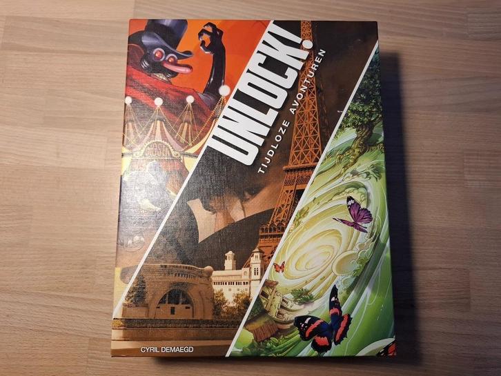 Unlock! 12 - Bovennatuurlijke Avonturen, Hobby en Vrije tijd, Gezelschapsspellen | Kaartspellen, Zo goed als nieuw, Een of twee spelers