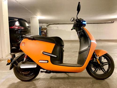 Horwin EK1 e-scooter klasse b 50cc, Fietsen en Brommers, Scooters | Overige merken, Zo goed als nieuw, Klasse B (45 km/u), Elektrisch