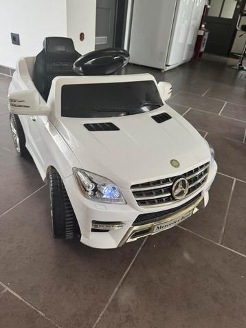 Elektronische kinderauto Mercedes met afstandsbediening! beschikbaar voor biedingen
