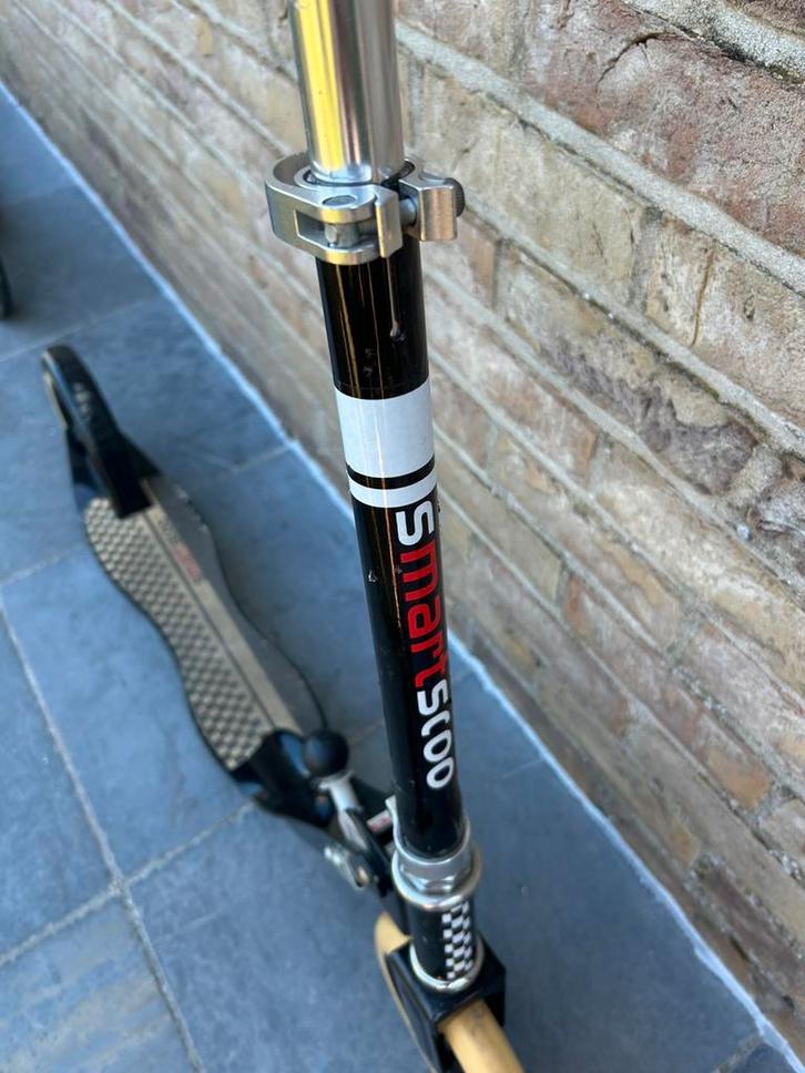 Mooie steps met grote wielen prima staat, Fietsen en Brommers, Steps, Gebruikt, Gewone step, Ophalen