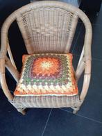 retro bamboe kinderstoel met kussentje, Kinderen en Baby's, Kinderstoelen, Ophalen of Verzenden, Zo goed als nieuw