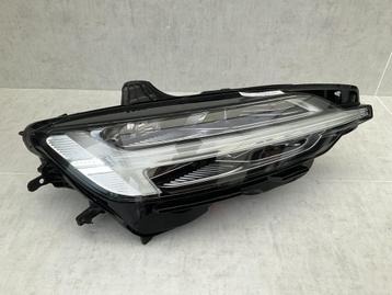 KOPLAMP V90 S90 FULL LED 32228683 RECHTS VO-4390 beschikbaar voor biedingen
