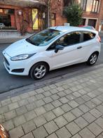 Ford fiesta eind 2016 euro 6B 90 pk bedrijfswagen, Auto's, Voorwielaandrijving, Stof, Wit, Grijs