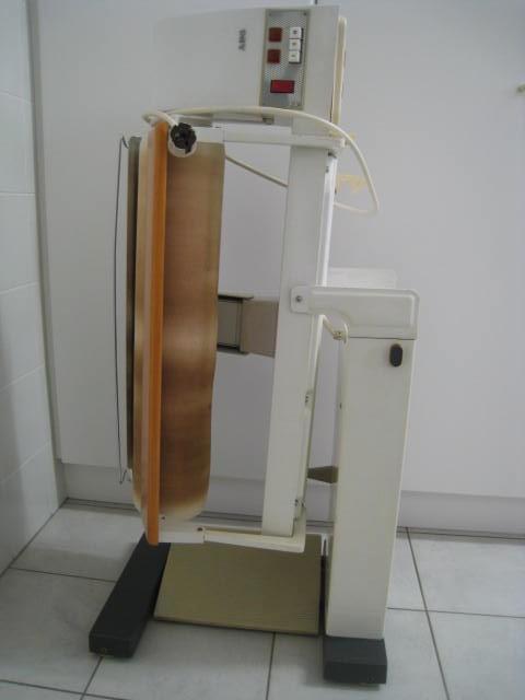 Strijkrol AEG, 3 standen, voetbediening, in perfekte staat !, Elektronische apparatuur, Strijkijzers en Strijkplanken, Ophalen of Verzenden