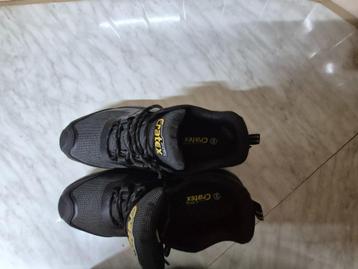 werkschoenen beschikbaar voor biedingen