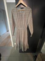 Kleedje van Sisters Point. Maat M, Kleding | Dames, Jurken, Ophalen of Verzenden, Maat 38/40 (M)
