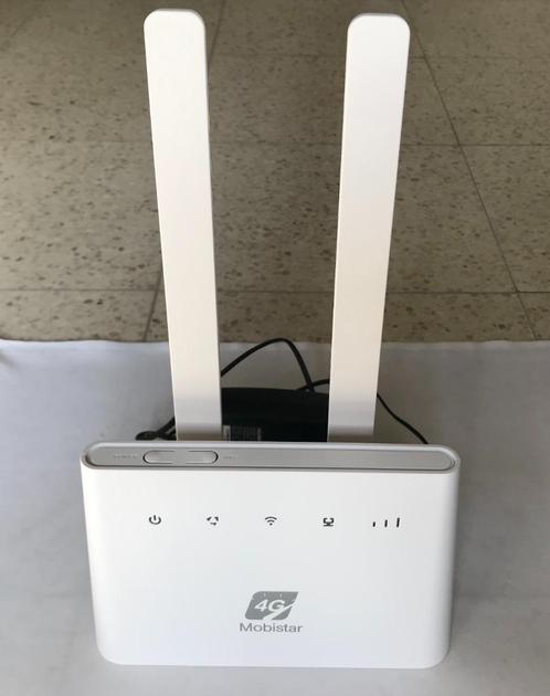 Huawei 4G router voor draadloos internet, Computers en Software, Routers en Modems, Zo goed als nieuw, Router met modem, Ophalen of Verzenden