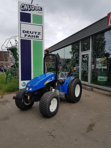 New Holland tuinbouwtraktor T3040 met 50 pk op gazonbanden 