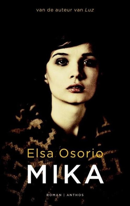 Te Koop Boek MIKA Elsa Osorio, Boeken, Romans, Zo goed als nieuw, Wereld overig, Ophalen of Verzenden