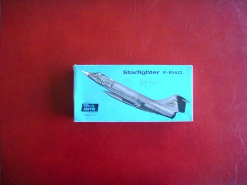 Bouwdoos F104G uit nalatenschap RKT Wolfgang FALCK., Verzamelen, Militaria | Tweede Wereldoorlog, Luchtmacht, Overige typen, Ophalen