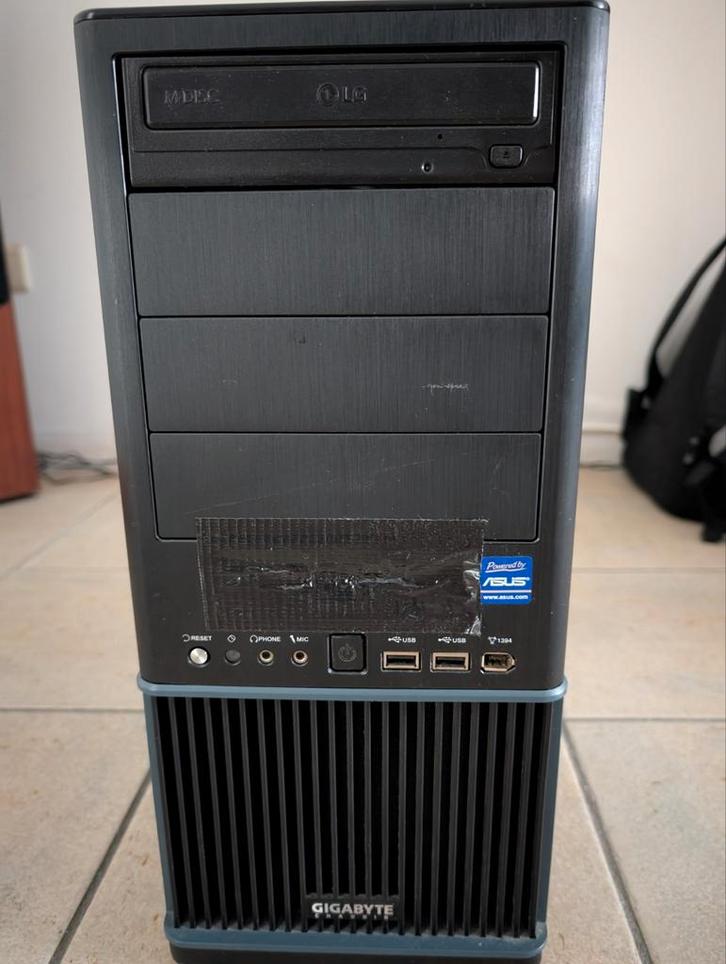 Pc Asus Gigabyte Intel celeron G3900 2.8 ghz, Computers en Software, Desktop Pc's, Gebruikt, 2 tot 3 Ghz, HDD, SSD, 16 GB, Met videokaart