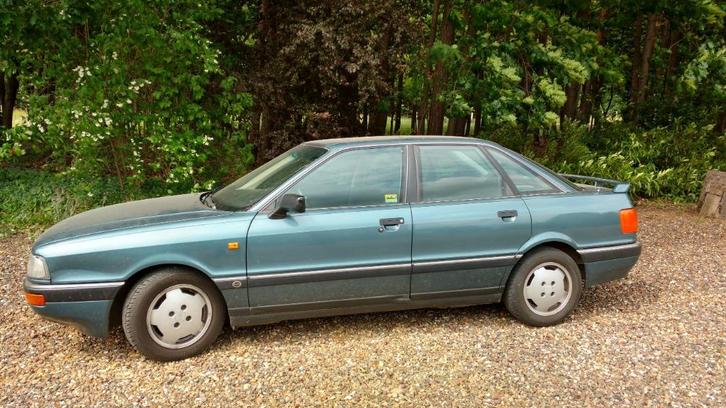 Audi 90 2.2E, Auto's, Audi, Particulier, ABS, Lichtmetalen velgen, Mistlampen, Open dak, Radio, Verwarmde buitenspiegels, Benzine