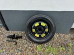 Roue de secours Citroen, Peugeot avec pneu (125/80R15 95M), Auto-onderdelen, Banden en Velgen, Ophalen, 15 inch, Overige, Banden en Velgen