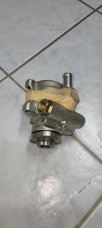 VW-pomp, Auto-onderdelen, Ophalen