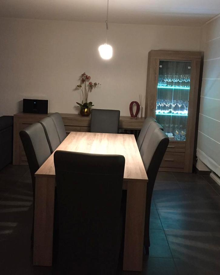 Eetkamer met dressoir, vitrinekast en eettafel, Maison & Meubles, Salles à manger complètes, Utilisé, Enlèvement