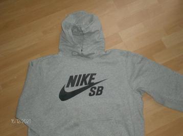 Trui met kap grijs merk nike sb - maat m - als nieuw beschikbaar voor biedingen